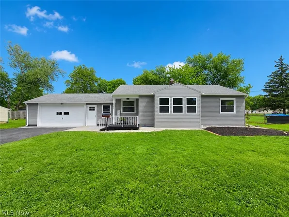 6175 Jaycox Rd, North Ridgeville, OH 44039