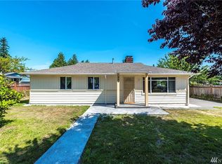 404 SW 136th St, Burien, WA 98166