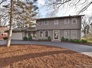 1009 Prairie St, Saint Charles, IL 60174