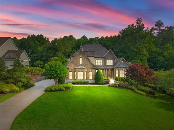 125 Brannon Dr, Canton, GA 30115