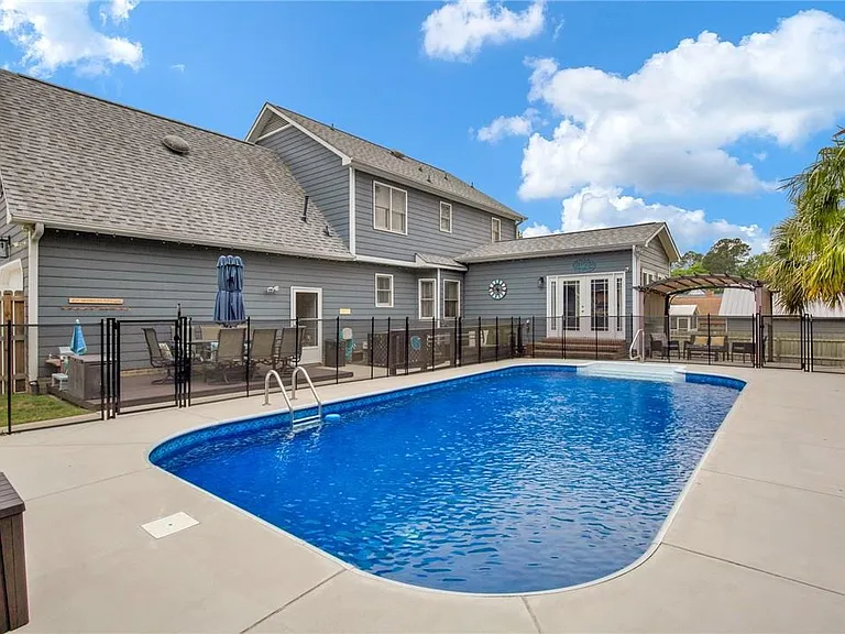 6478 Gaddis Dr — Photo 32