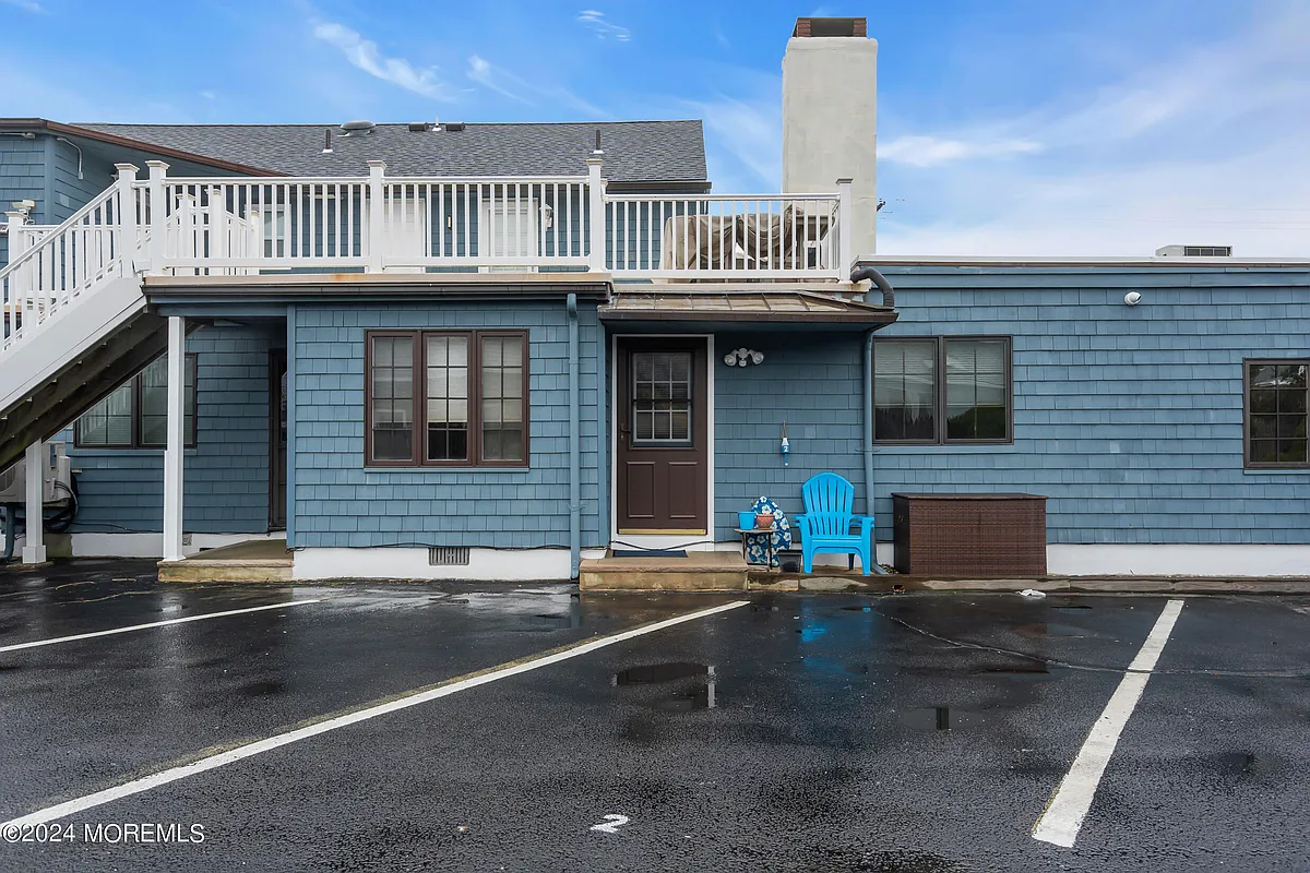 Building Photo - 1605 Grand Central Ave #2