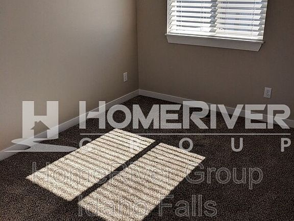 2nd image of 813 Trails End
