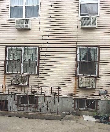 3rd image of 15042 107th Ave