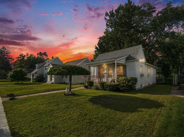 509 E Fairview Ave, South Bend, IN 46614