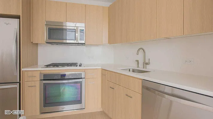 Rented by Citi Habitats | media 9