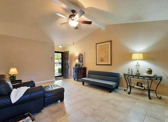 3rd image of 11110A Parkfield Dr