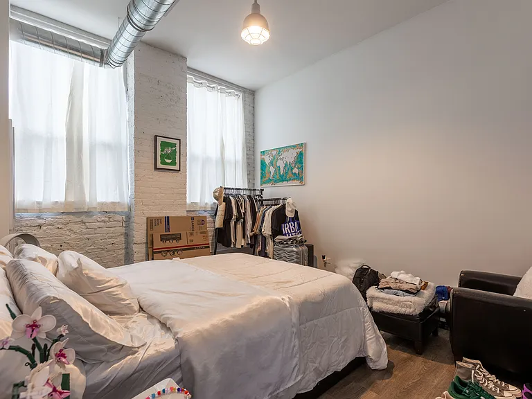 915 W Dakin St #3 — Photo 9