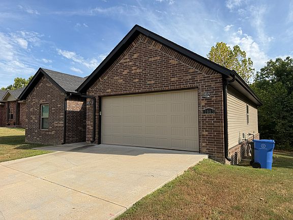 2nd image of 1983 E Peppervine Dr