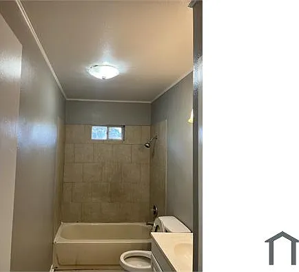 5035 Village Crst — Photo 10