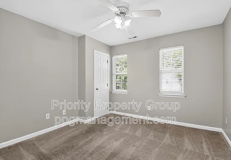 6424 Spanish Moss Ln — Photo 21
