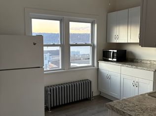 63 Hawthorne Ave #3N, Yonkers, NY
