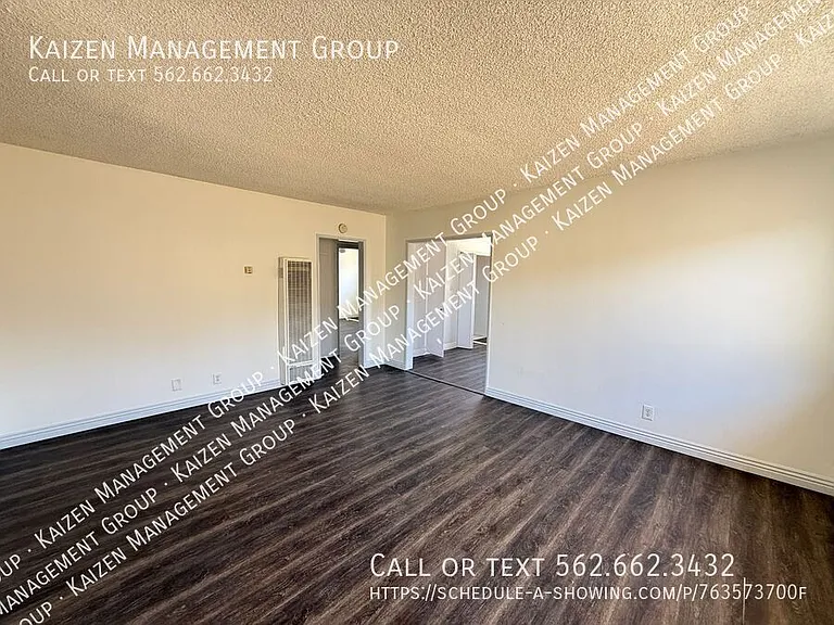 4029 W 142nd St #F — Photo 9
