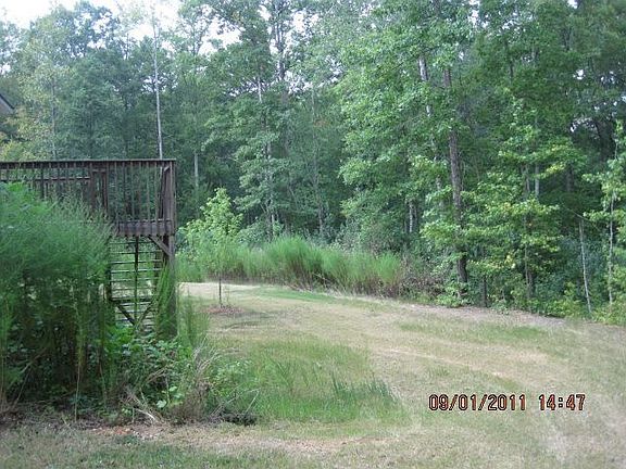 3rd image of 1868 NE Millstone Mnr