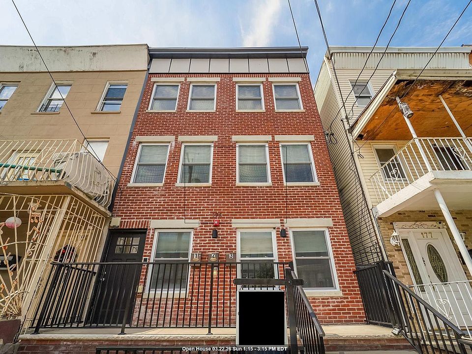 1st image of 175 Van Horne St #1