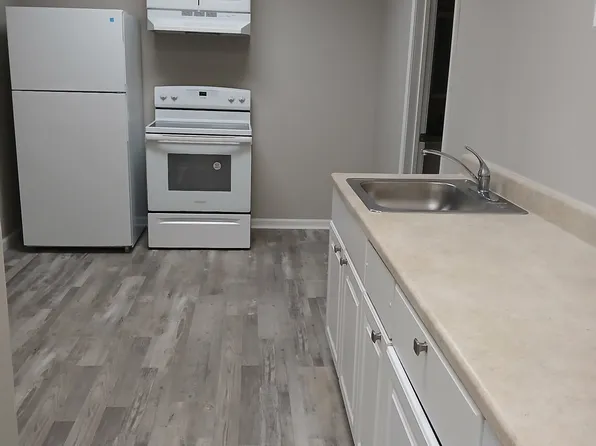 1841 Broad St, Hartford, CT