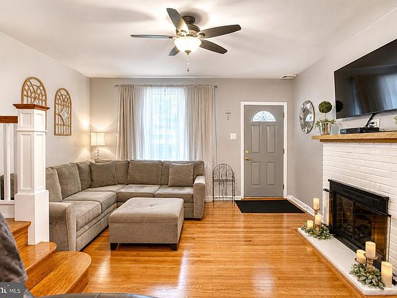 3rd image of 4505 Princeton Ave