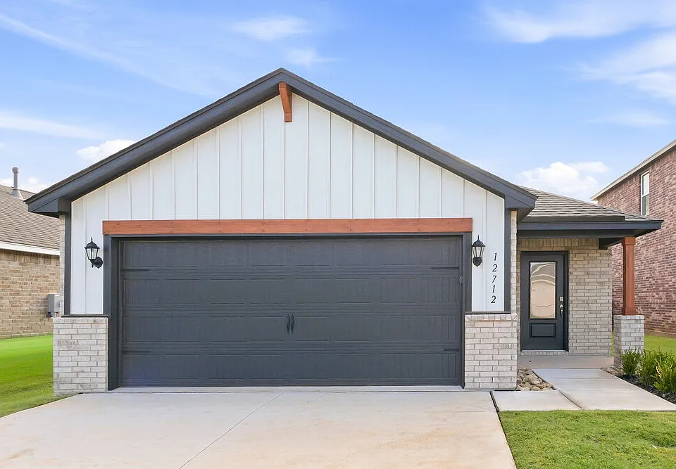 12712 Carrara Ln