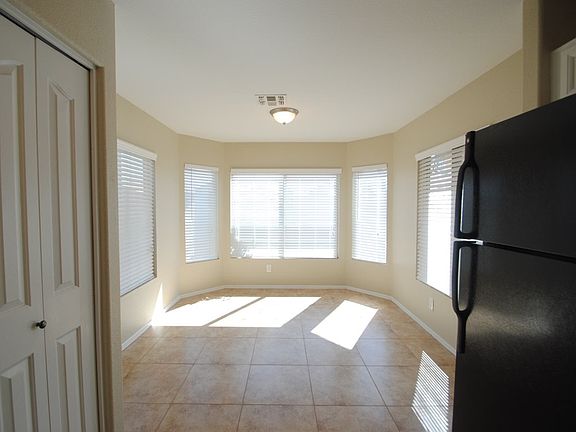 5th image of 9140 W Kings Ave