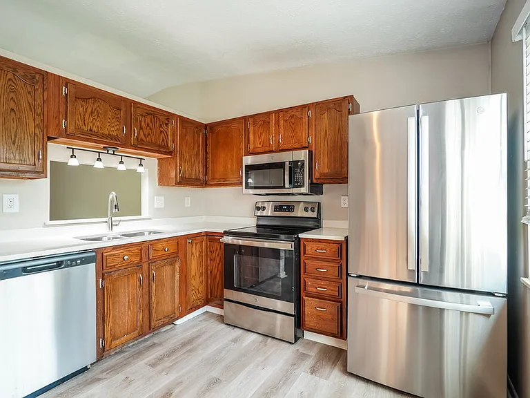 3524 En Joie Dr — Photo 9