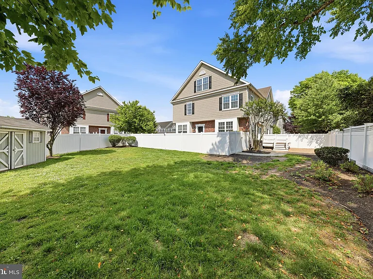 3518 Trevi Ct — Photo 34