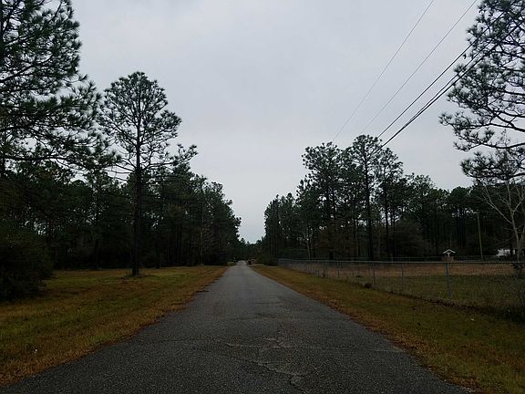 4th image of 10105 Shady Pine Dr