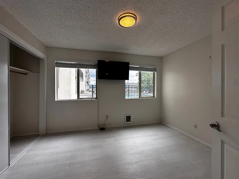 9030 Seward Park Ave S #203 — Photo 16