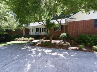 2140 Carpenters Grade Rd, Maryville, TN 37803