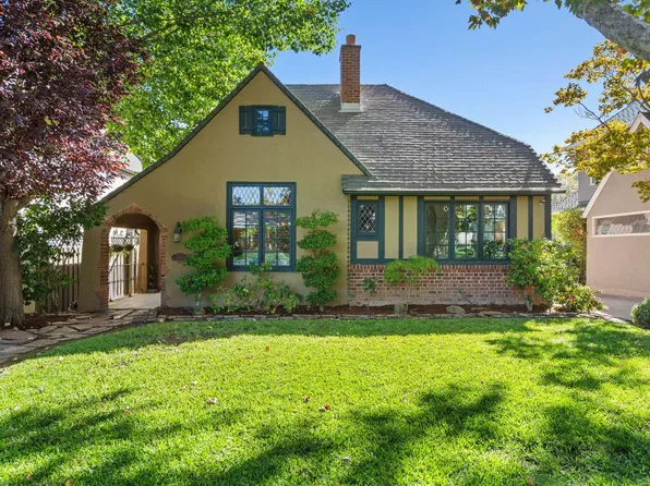 1303 39th St, Sacramento, CA 95816