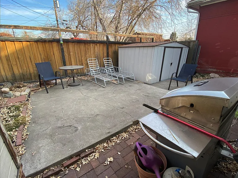 715 S Green St — Photo 34