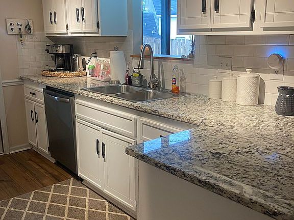 3rd image of 3810 Forest Creek Way