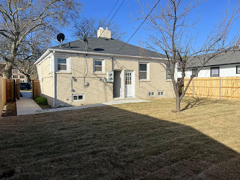 Cleveland Duplex — Photo 25