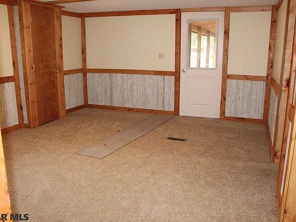 2nd image of 315 Harmony Dr