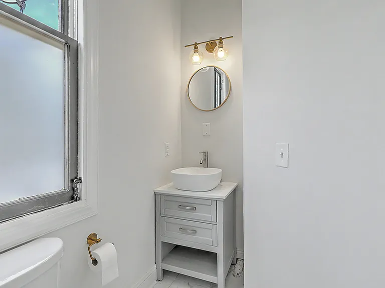 272 Coming St #C — Photo 26