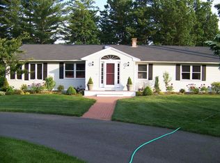 29 Cranberry Cir, Sudbury, MA 01776
