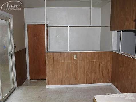 3rd image of 7017 Daryll Dr