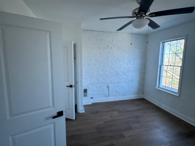 724 N Hilton St — Photo 11