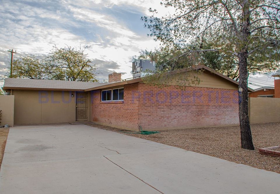 1st image of 2432 N Jordan Dr