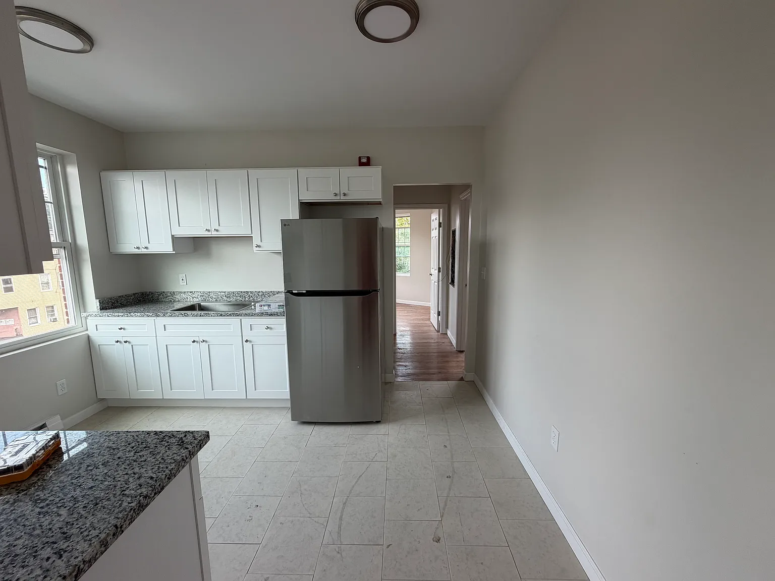 2 bed, 750 sqft, $1,500 — Photo 1
