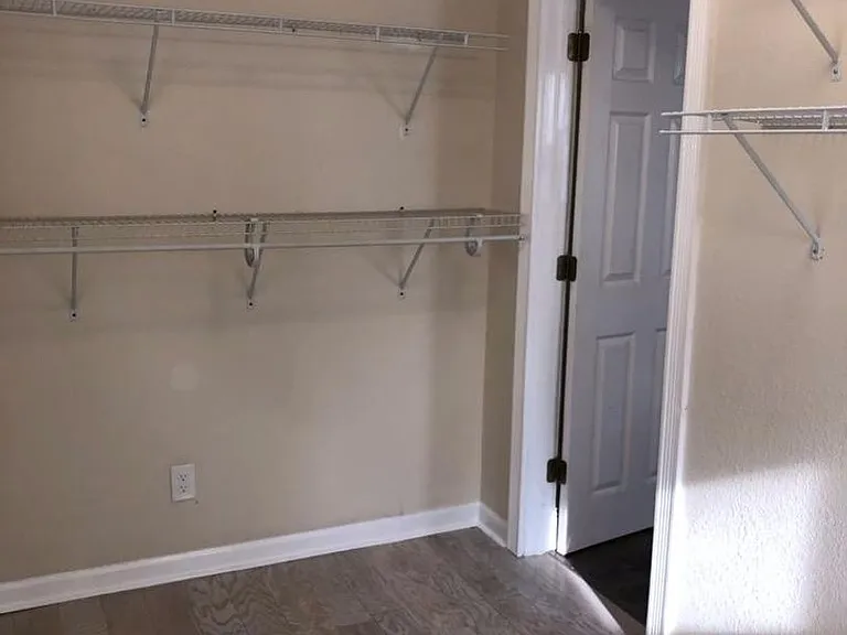 3361 Orion Ave — Photo 9