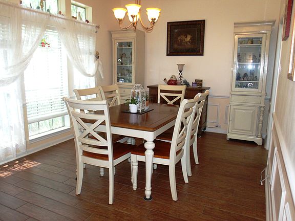 Large Formal Dining