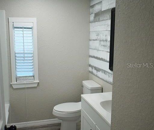 5th image of 608 River Village Dr #608