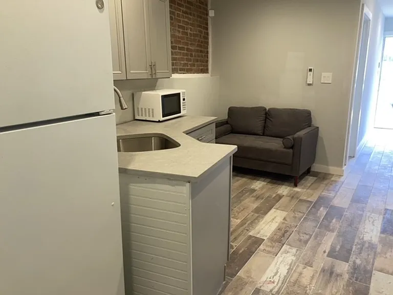 5408 Baltimore Ave — Photo 4