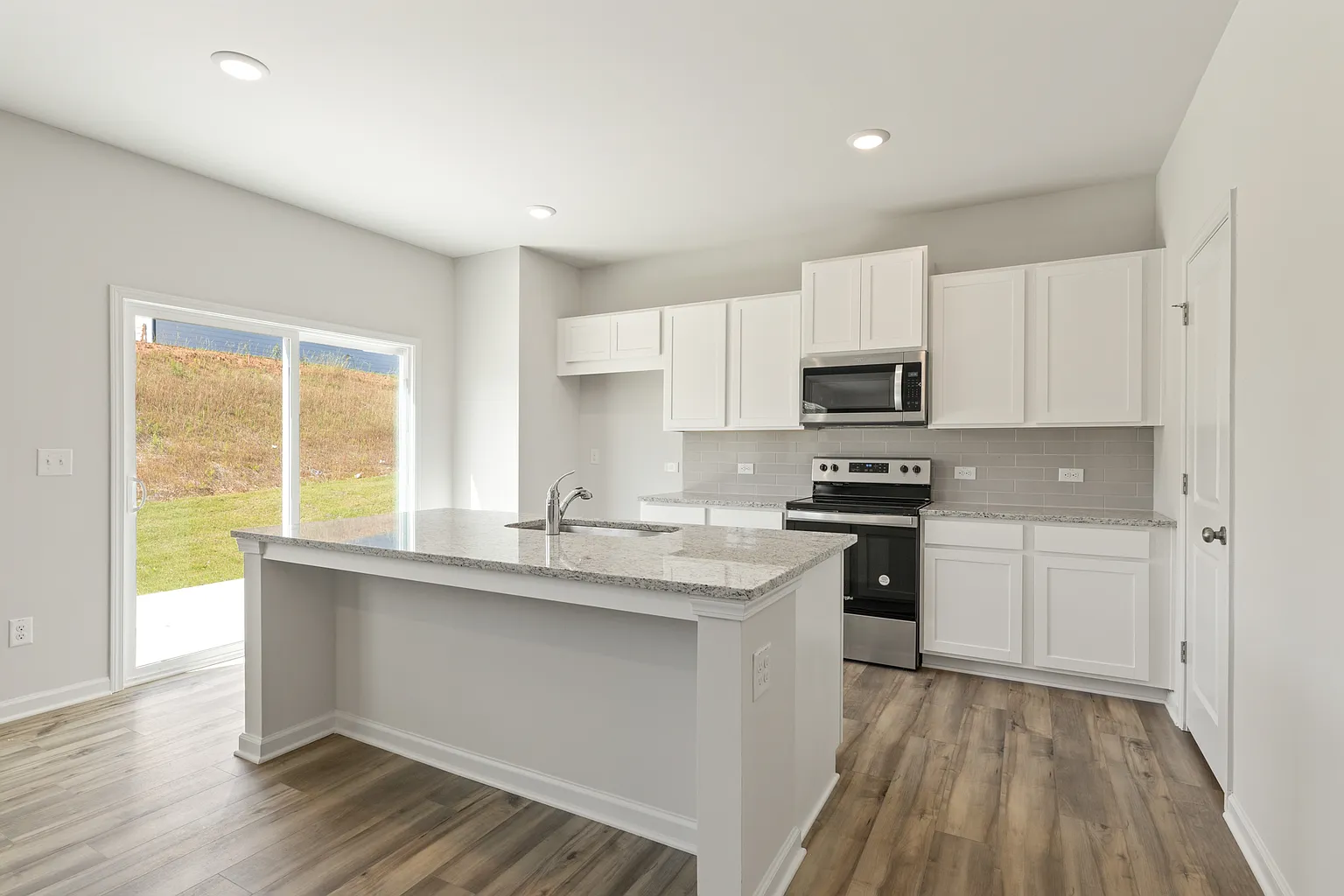 5149 Union Heights Way photo 1