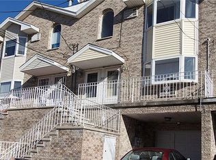 264 Hosmer Ave, Bronx, NY 10465