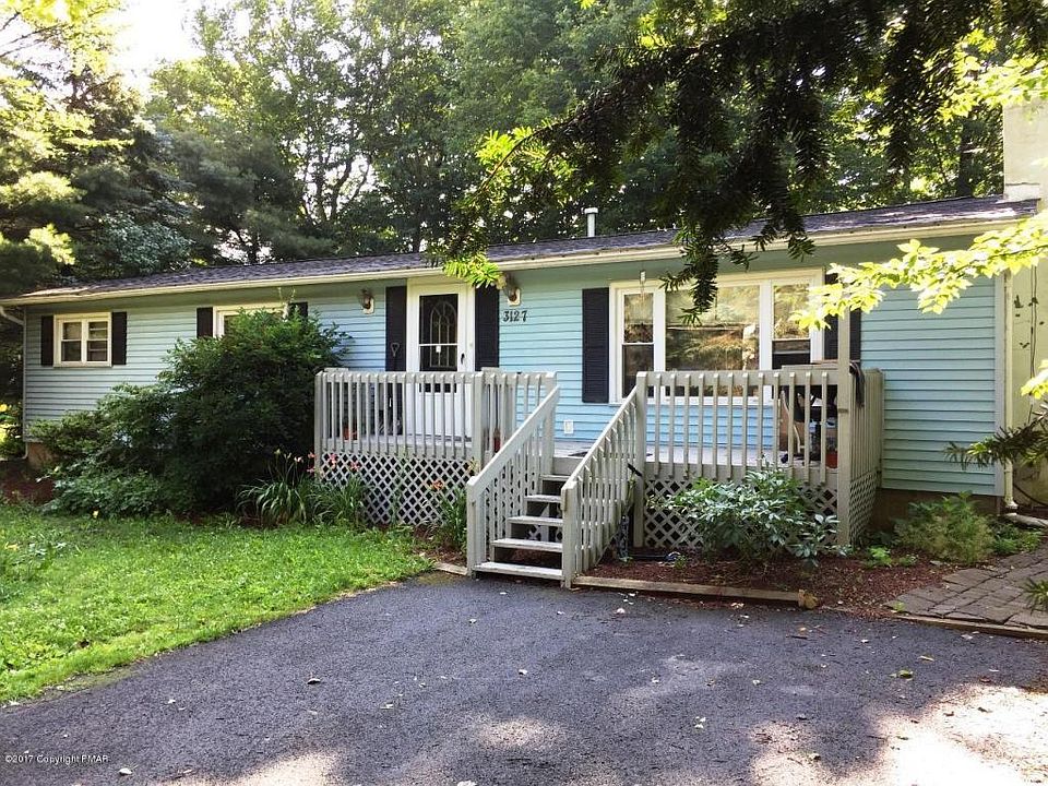 1st image of 3127 Essex Rd