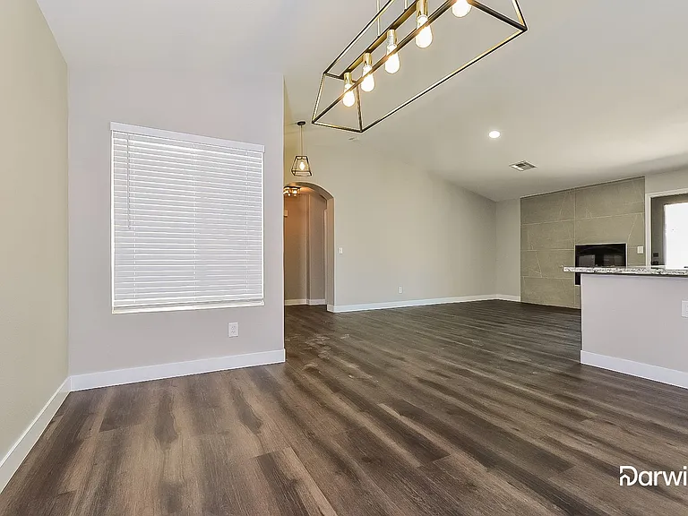 1018 Mosskag Ct — Photo 7