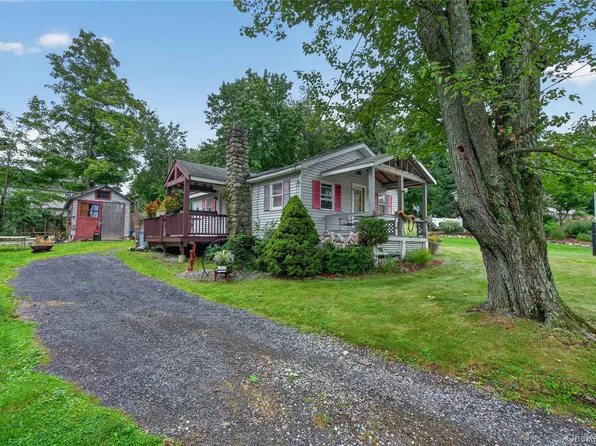 33 E Crossman Avenue, Monroe, NY 10950