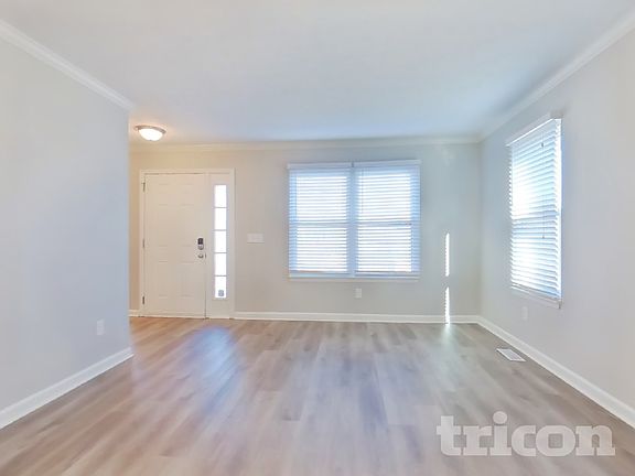 2nd image of 2901 Westchester Ct