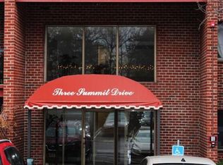 3 Summit Dr APT 69, Reading, MA 01867